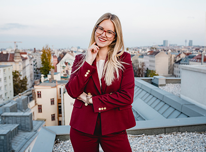 V-Suit_Katja_Schuh